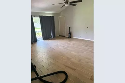 4143 Rolling Springs Drive, Tampa, FL 33624 - Photo 9