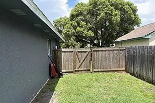 4143 Rolling Springs Dr, Tampa, FL 33624 - Photo 41
