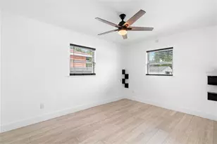 3001 Fairfield Ave S, Saint Petersburg, FL 33712 - Photo 11