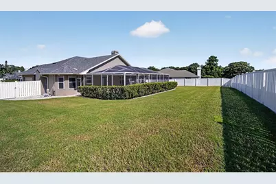 1850 Sandy Knoll Circle N, Lakeland, FL 33813 - Photo 5