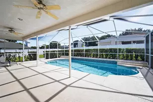 1850 Sandy Knoll Cir N, Lakeland, FL 33813 - Photo 9