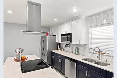 8028 25th Avenue N, Saint Petersburg, FL 33710 - Photo 11
