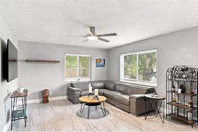8028 25th Avenue N, Saint Petersburg, FL 33710 - Photo 3