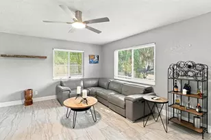 8028 25th Ave N, Saint Petersburg, FL 33710 - Photo 5