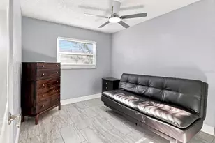 8028 25th Ave N, Saint Petersburg, FL 33710 - Photo 25