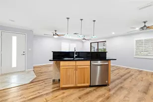631 Fairmont Ave, Safety Harbor, FL 34695 - Photo 13