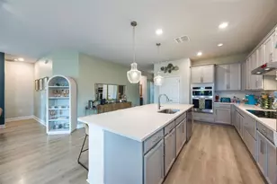 11822 Chevelon Ln, Parrish, FL 34219 - Photo 9