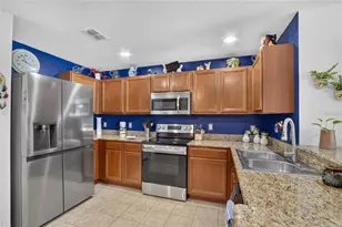2919 Royal Tuscan Ln, Valrico, FL 33594 - Photo 7