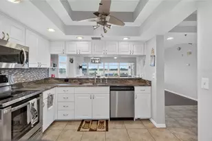 6251 Shoreline Dr, Seminole, FL 33708 - Photo 15
