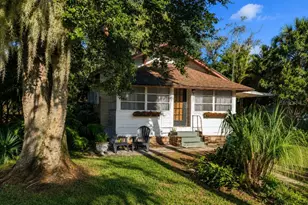7427 Chapel Ave, New Port Richey, FL 34652 - Photo 1