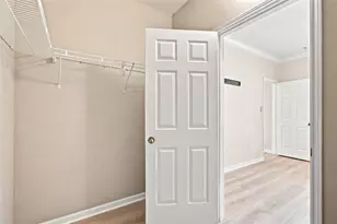2151 Chianti Pl, Palm Harbor, FL 34683 - Photo 21