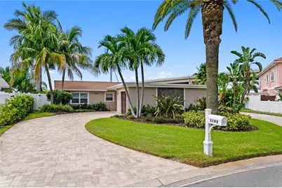 3142 W Vina Del Mar Boulevard, Saint Pete Beach, FL 33706 - Photo 1