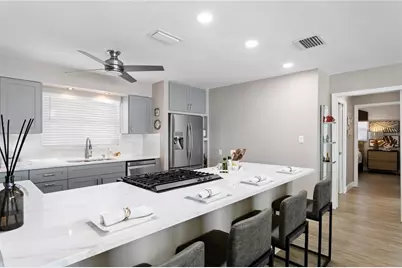 3142 W Vina Del Mar Boulevard, Saint Pete Beach, FL 33706 - Photo 11