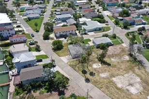 330 133rd Ave E, Madeira Beach, FL 33708 - Photo 17