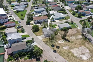 330 133rd Ave E, Madeira Beach, FL 33708 - Photo 3
