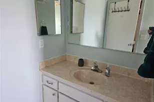 206 Sola Ln, Sun City Center, FL 33573 - Photo 17