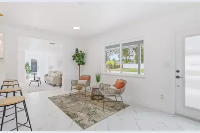 4095 Locust Street NE, Saint Petersburg, FL 33703 - Photo 7
