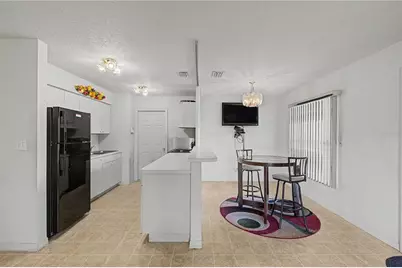 2423 E Okara Road, Tampa, FL 33612 - Photo 9