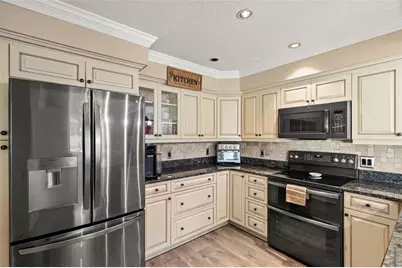 11312 Robert Dr., Seminole, FL 33778 - Photo 13