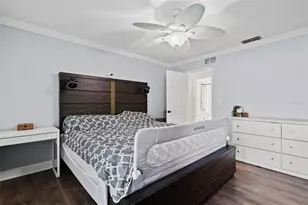 11312 Robert Dr, Seminole, FL 33778 - Photo 23