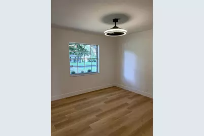 13808 Cherry Brook Lane, Tampa, FL 33618 - Photo 13