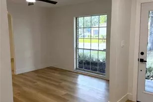 13808 Cherry Brook Ln, Tampa, FL 33618 - Photo 3
