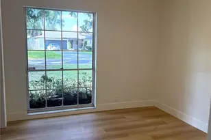 13808 Cherry Brook Ln, Tampa, FL 33618 - Photo 15