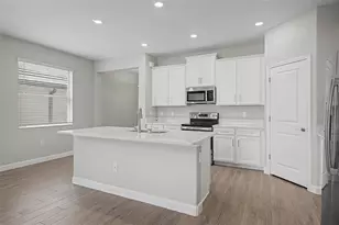 31603 Magna Gulf Loop, San Antonio, FL 33576 - Photo 5