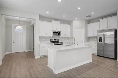 31603 Magna Gulf Loop, San Antonio, FL 33576 - Photo 3