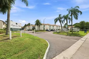11409 8th St N, Saint Petersburg, FL 33716 - Photo 23