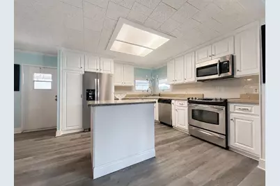 1100 Belcher Road S #304, Largo, FL 33771 - Photo 17