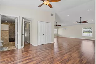5210 4th Ave N, Saint Petersburg, FL 33710 - Photo 13