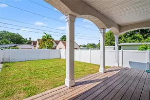 5210 4th Ave N, Saint Petersburg, FL 33710 - Photo 29