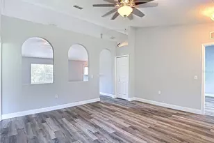 11324 Humber Rd, Weeki Wachee, FL 34614 - Photo 9