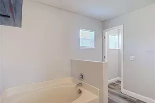 11324 Humber Rd, Weeki Wachee, FL 34614 - Photo 41