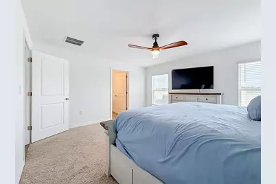 38407 Tea Rose Avenue, Zephyrhills, FL 33540 - Photo 21