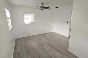 1574 Crown St, Clearwater, FL 33755 - Photo 7