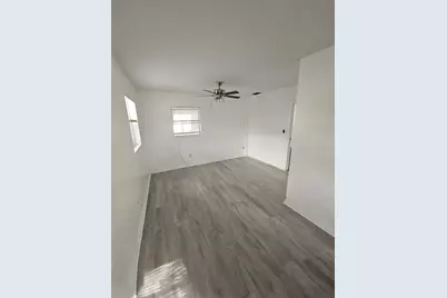 1574 Crown Street, Clearwater, FL 33755 - Photo 11
