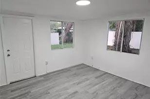 1574 Crown St, Clearwater, FL 33755 - Photo 15