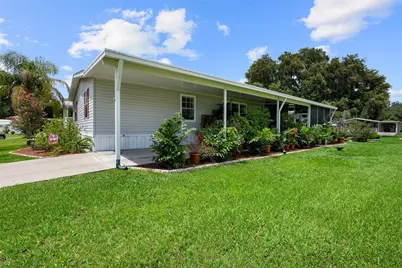 38417 Monet Drive, Zephyrhills, FL 33540 - Photo 3