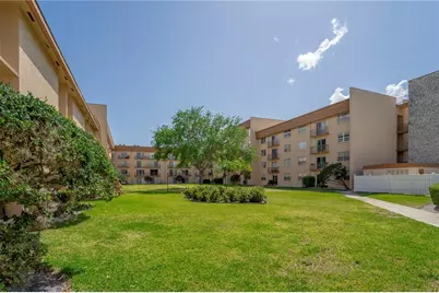 5820 N Church Avenue #422, Tampa, FL 33614 - Photo 31