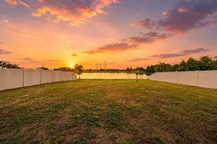 1507 Golden Glow Dr, Ruskin, FL 33570 - Photo 25