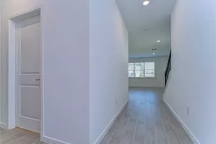 17751 Everlong Dr, Land O Lakes, FL 34638 - Photo 5