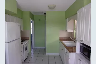 11215 3rd Street E, Treasure Island, FL 33706 - Photo 31