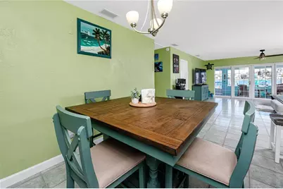 11215 3rd Street E, Treasure Island, FL 33706 - Photo 3