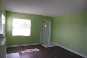 11215 3rd St E, Treasure Island, FL 33706 - Photo 31