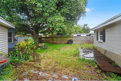 8490 92nd Ter, Seminole, FL 33777 - Photo 13