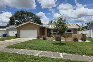 1606 Dale Cir N, Dunedin, FL 34698 - Photo 1