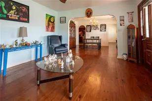 5104 N 34th St, Tampa, FL 33610 - Photo 7
