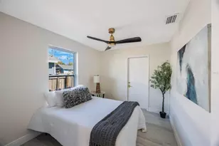 1160 36th Ave N, Saint Petersburg, FL 33704 - Photo 25